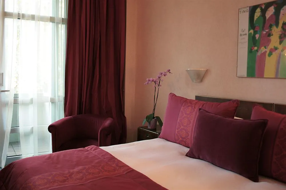 Hotel Fenix Rome 4*,